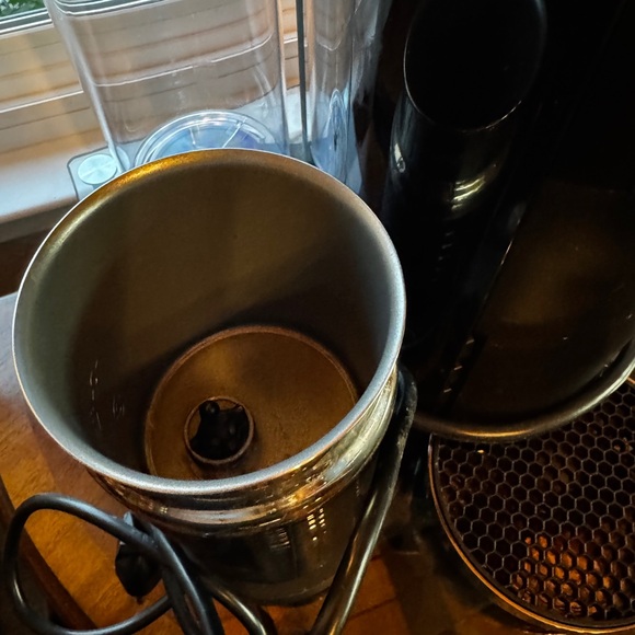 Nespresso Vertuo Plus Black Coffee Maker with Frother - Picture 2 of 5